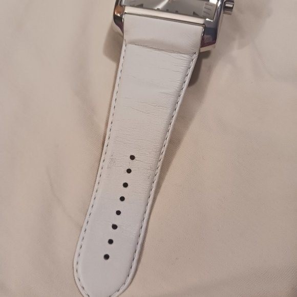 Like-New VINTAGE NAUTICA Watch - Picture 7 of 13